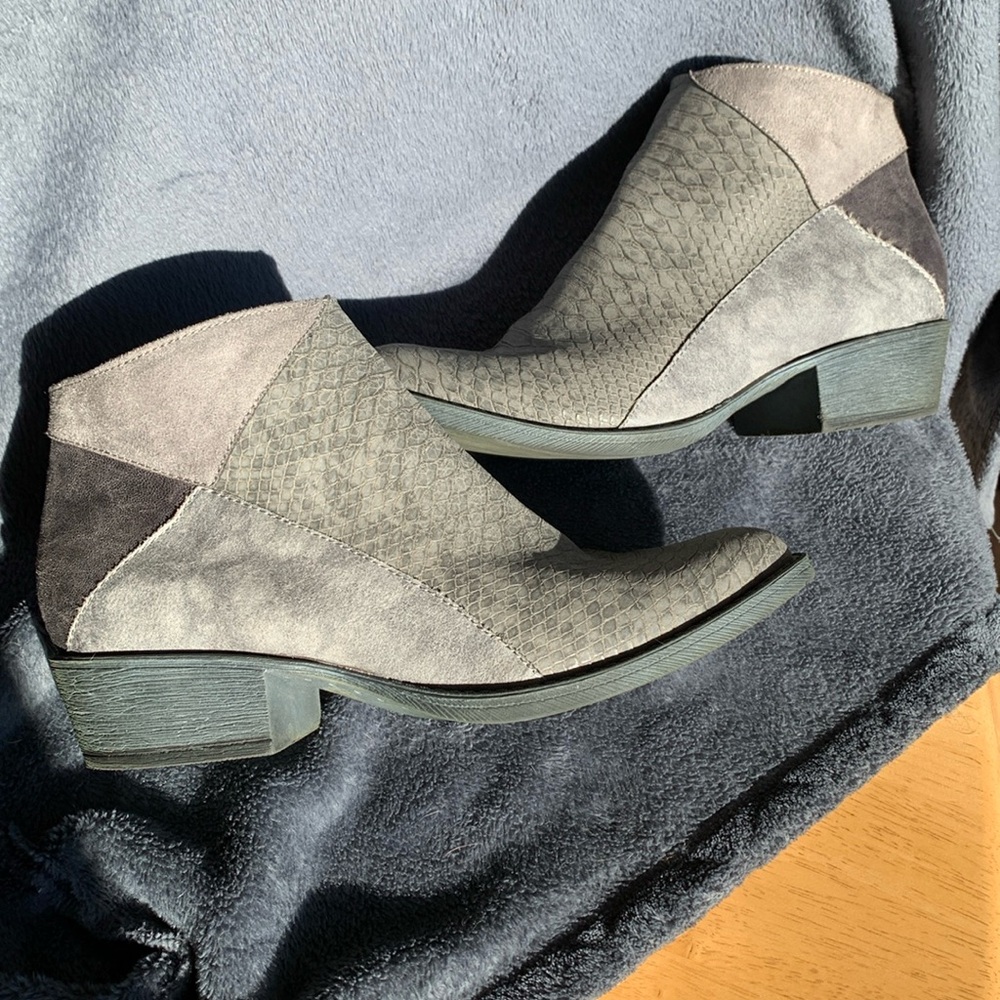 Nwob Coconuts Patchwork Booties - image 3